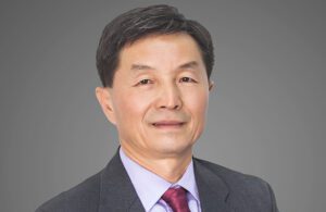 A portrait of Chuanbo Xu, Freenome's senior director of clinical development