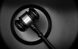 Pixabay image of a gavel to symbolize lawsuits that medical device medtech companies face